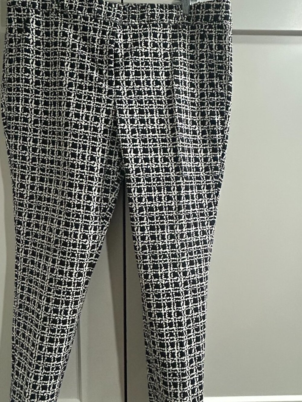 The Limited Black White Printed Ankle Pants Women’s Size 16